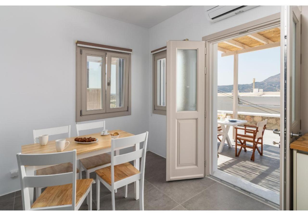Pasithea Deluxe Apartment Tripiti Ngoại thất bức ảnh